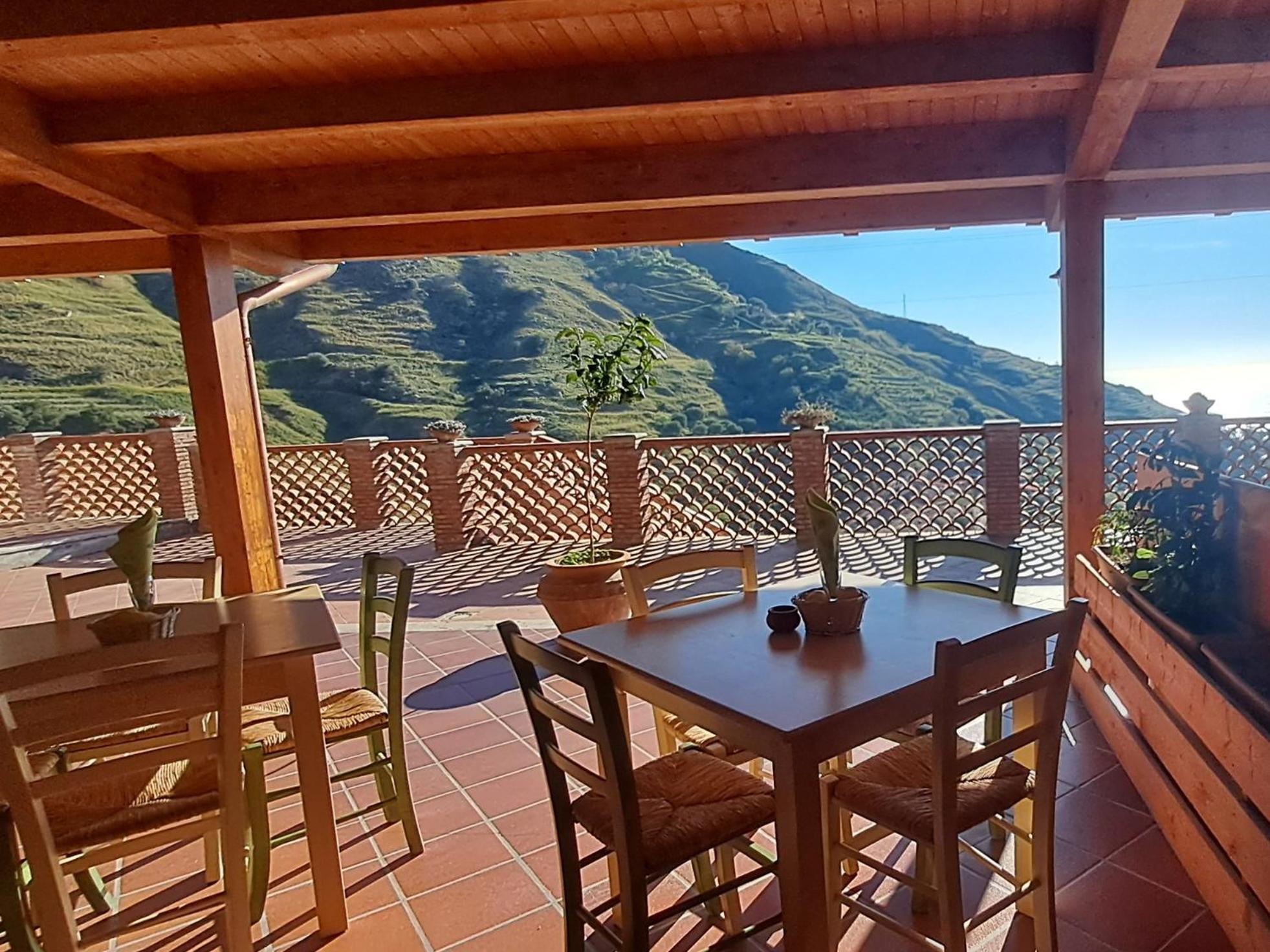 Valle Lumia Letojanni Extérieur photo